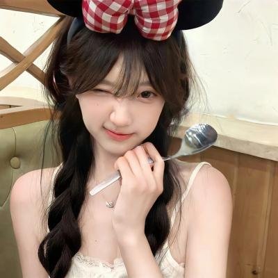 人生何必再相逢